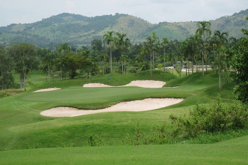 Barcelona Valley Golf Club, Lake Course (former St. Andrews 2000 Golf Club) (