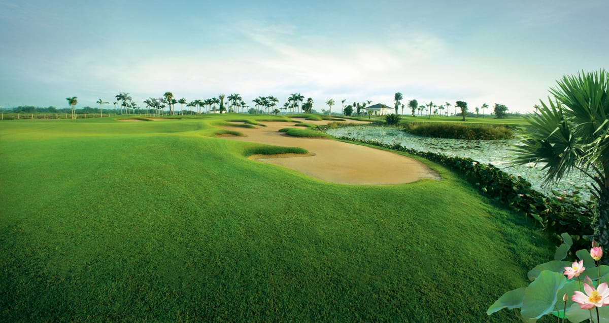Emerald Country Club, Saigon - green