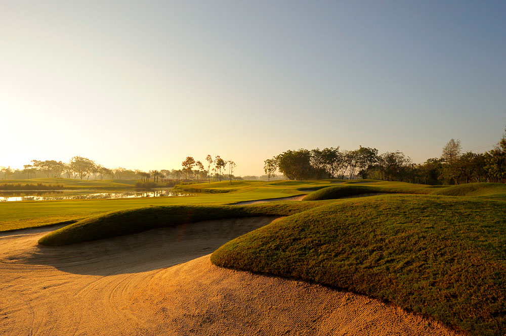 Lotus Valley Golf Resort (