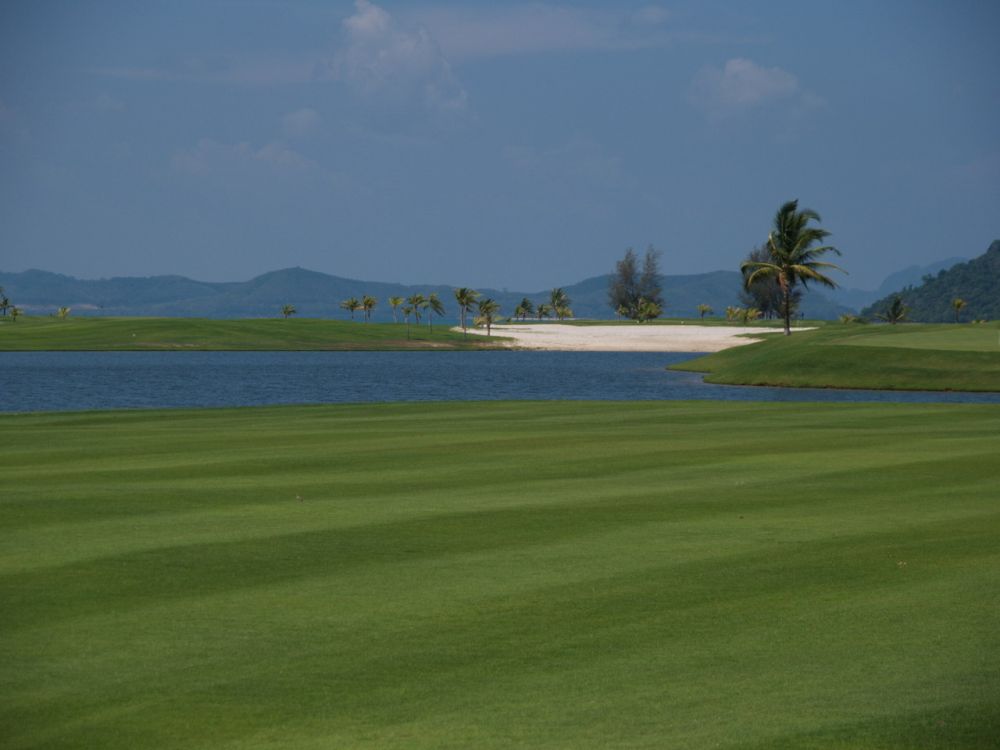 Mission Hills Phuket Golf Resort (