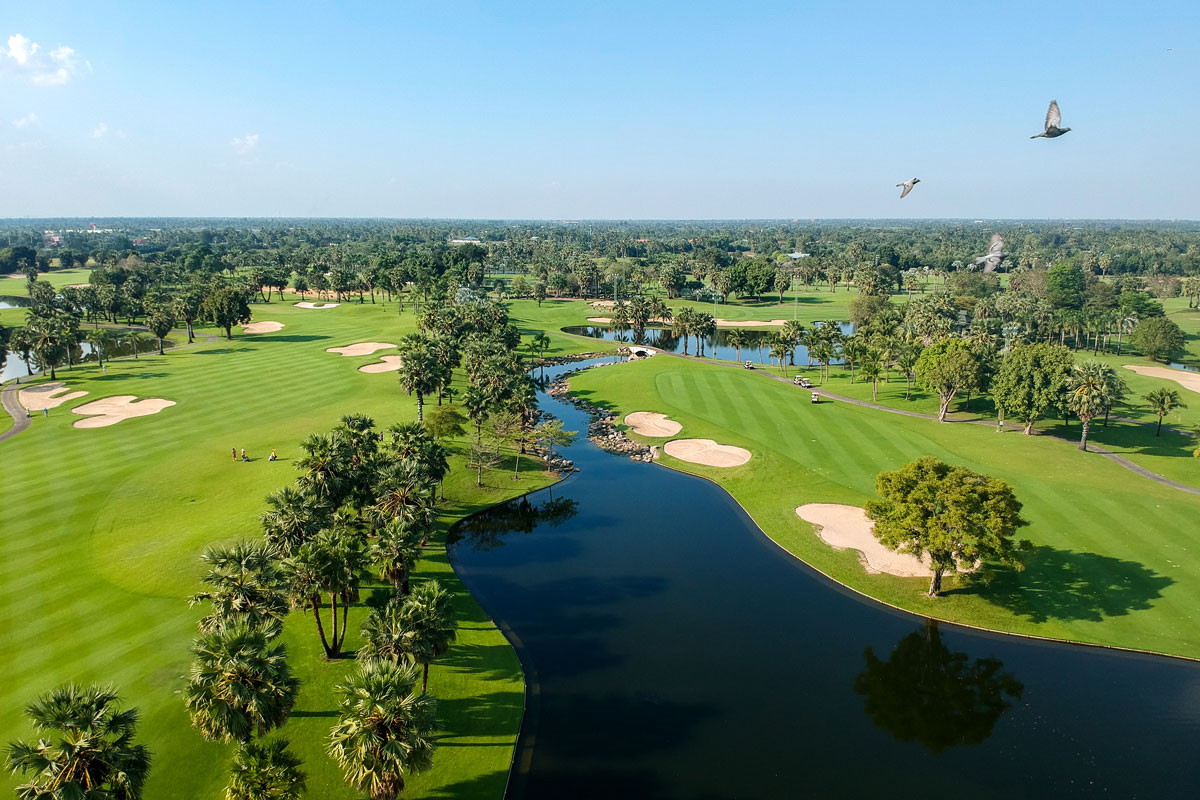 Suwan Golf & Country Club (