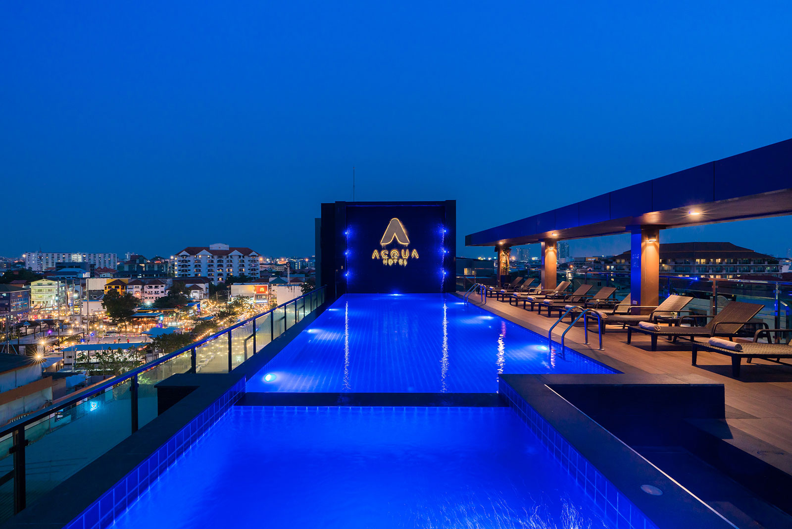Acqua Hotel Pattaya