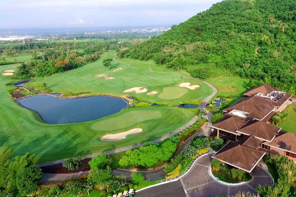 Manila & Boracay Golf Escape - 10 Days of Championship Golf and Island Bliss