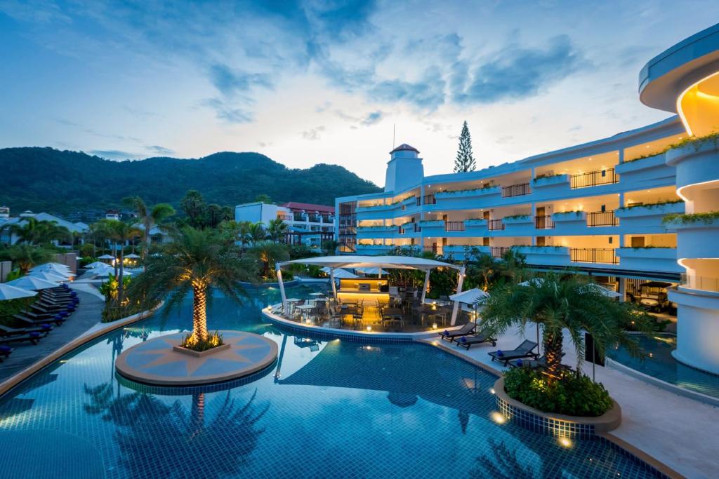 Holiday Inn Resort Phuket Karon Beach
