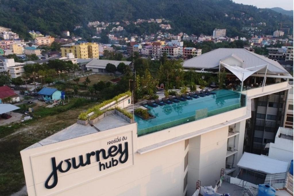 Journeyhub Phuket Patong Hotel