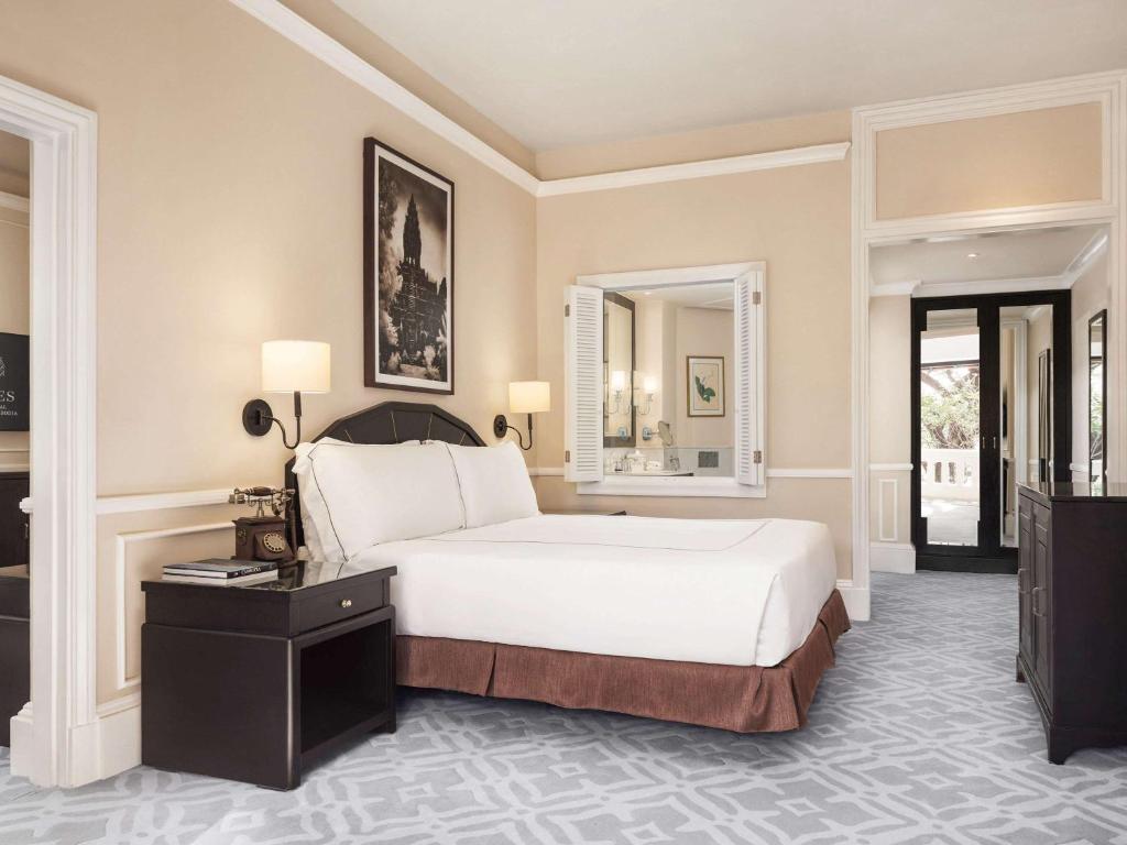 Raffles Hotel Le Royal
