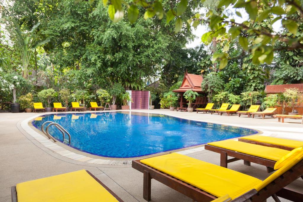 Tropica Bungalow & Hotel Phuket
