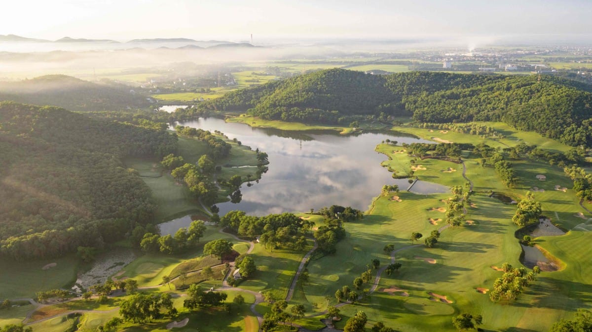Chi Linh Golf Club, Hanoi - fairway