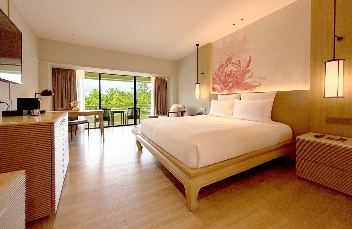 Pullman Phuket Arcadia Karon Beach Resort