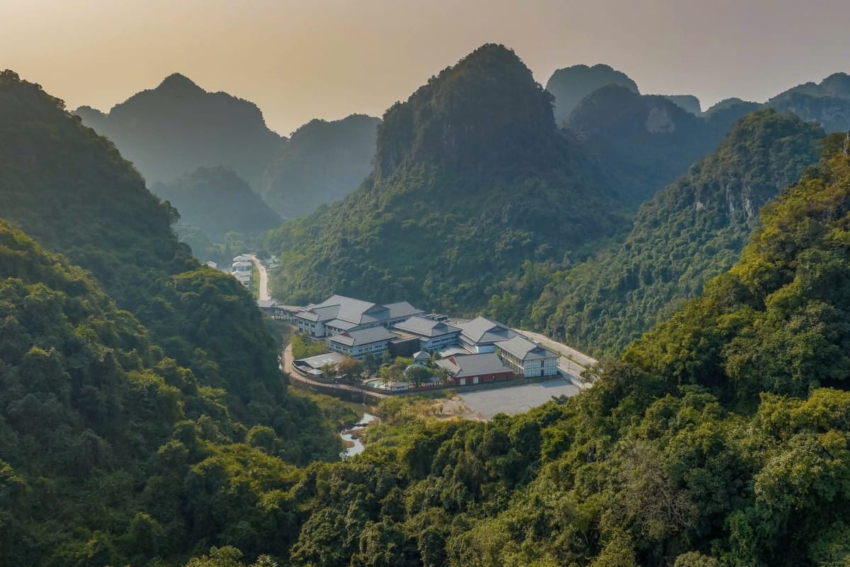 Hilton Quang Hanh Onsen Resort